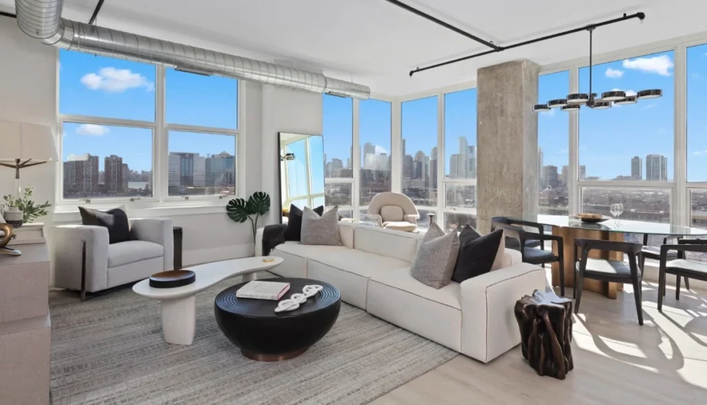 Hudson House East: Interior fallback