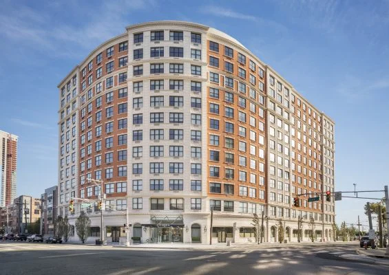 333 Grand: Rendering / likely rendering