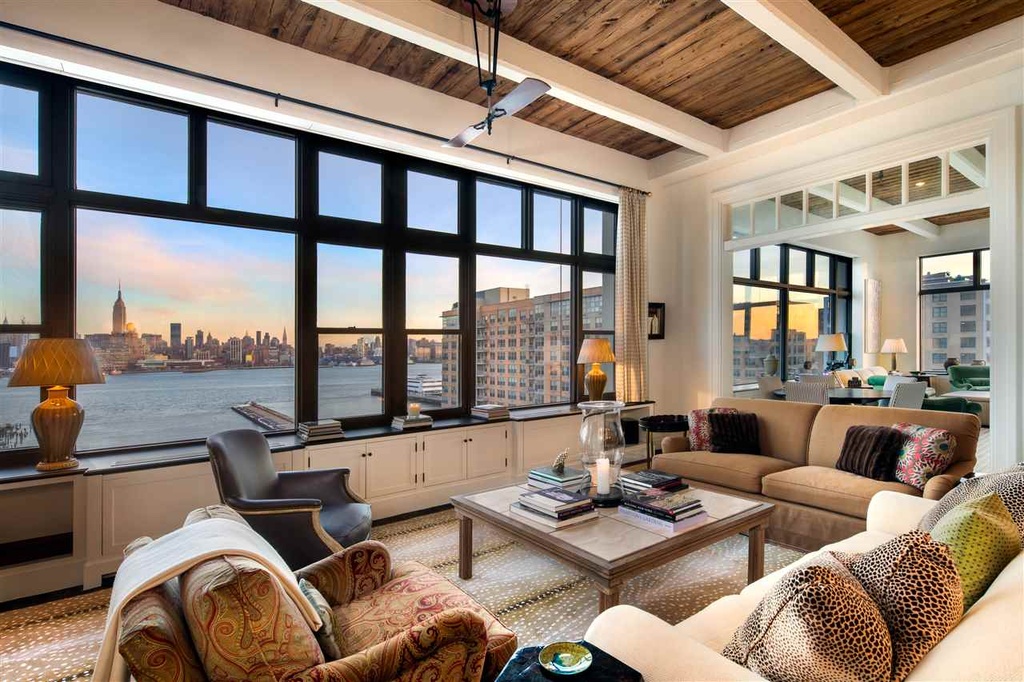 eli manning condo 2