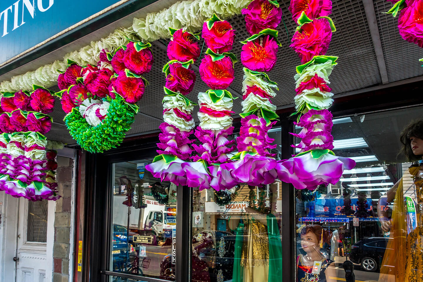 hanging-flowers-india-square-journal-square-jersey-city