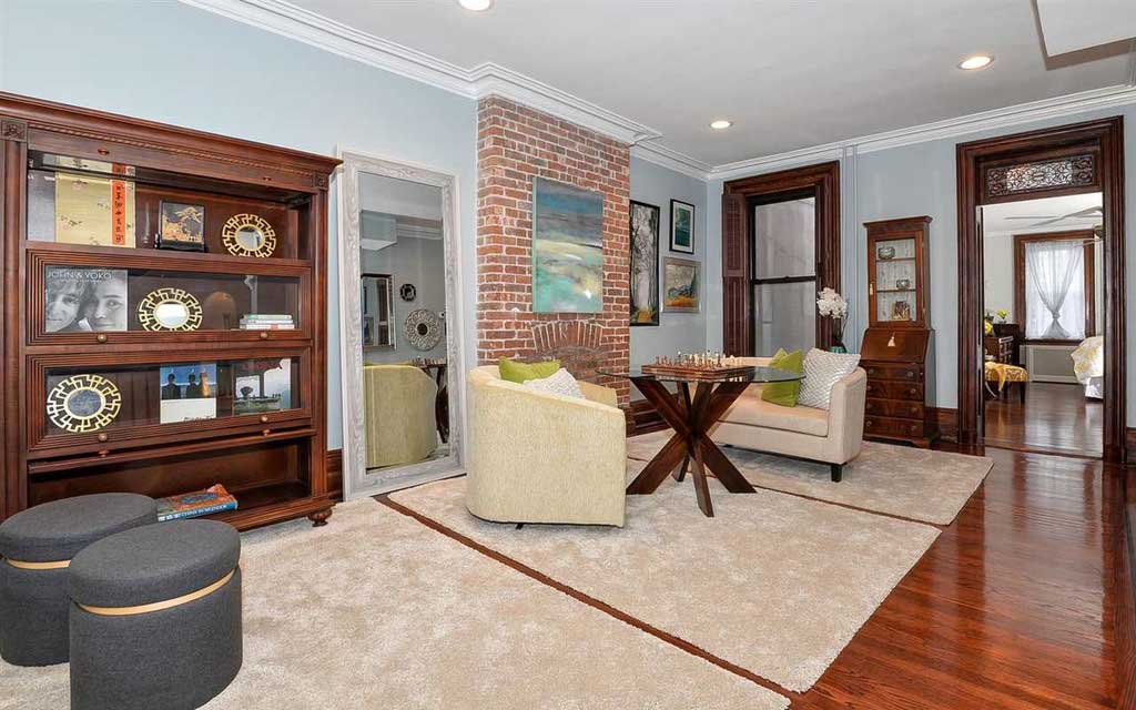 714 Bloomfield Street Hoboken Brownstone for sale sitting room
