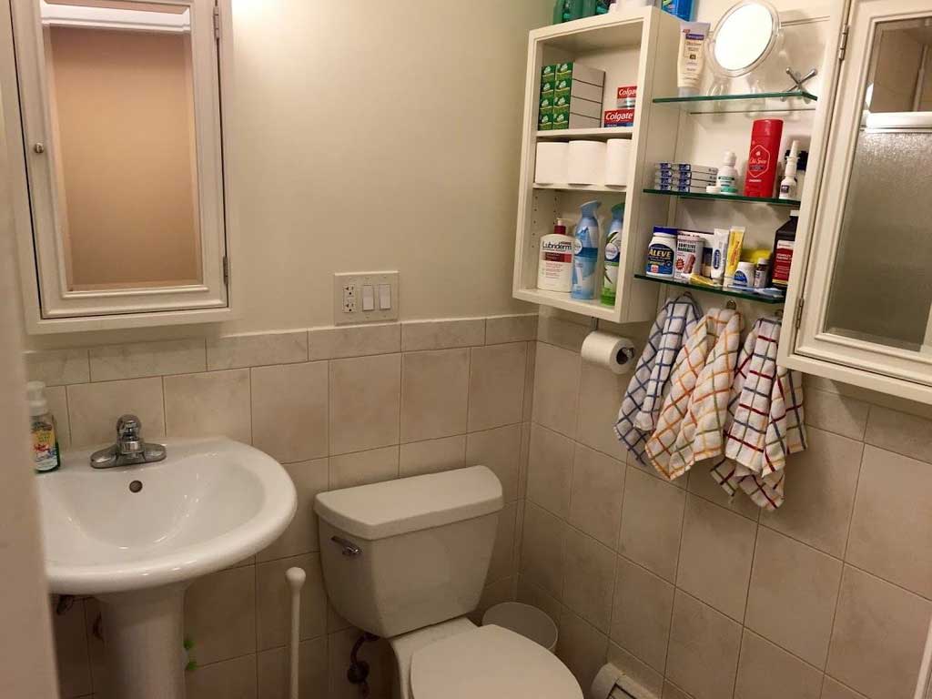 jersey city condo for sale 179 monmouth street apt 1L bathroom