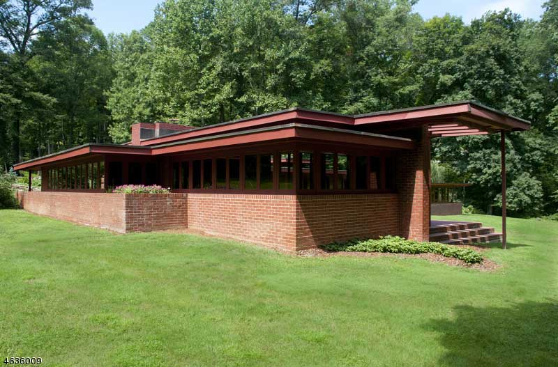 frank lloyd wright 190 Jockey Hollow Rd Bernardsville NJ for sale corner