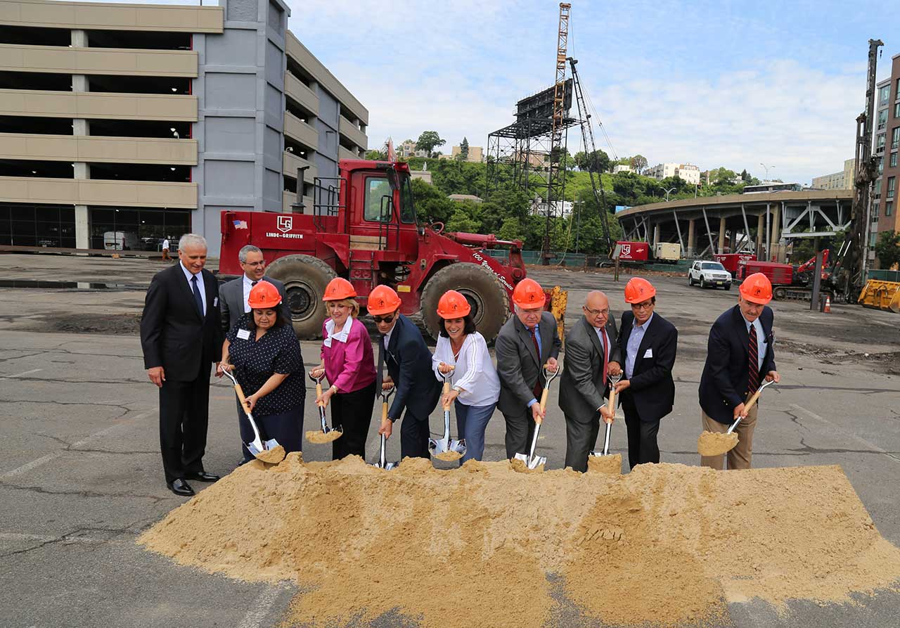 whole foods weehawken opening