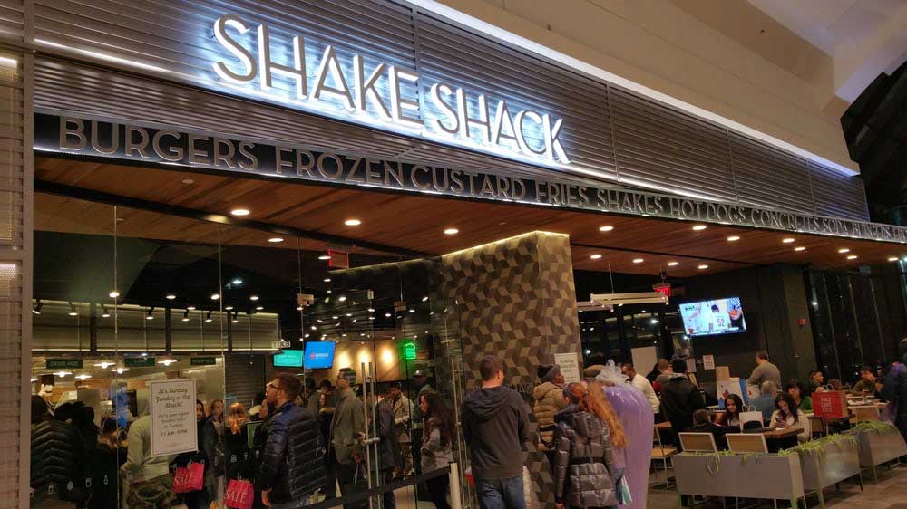 Garden State Plaza Shake Shack is now open