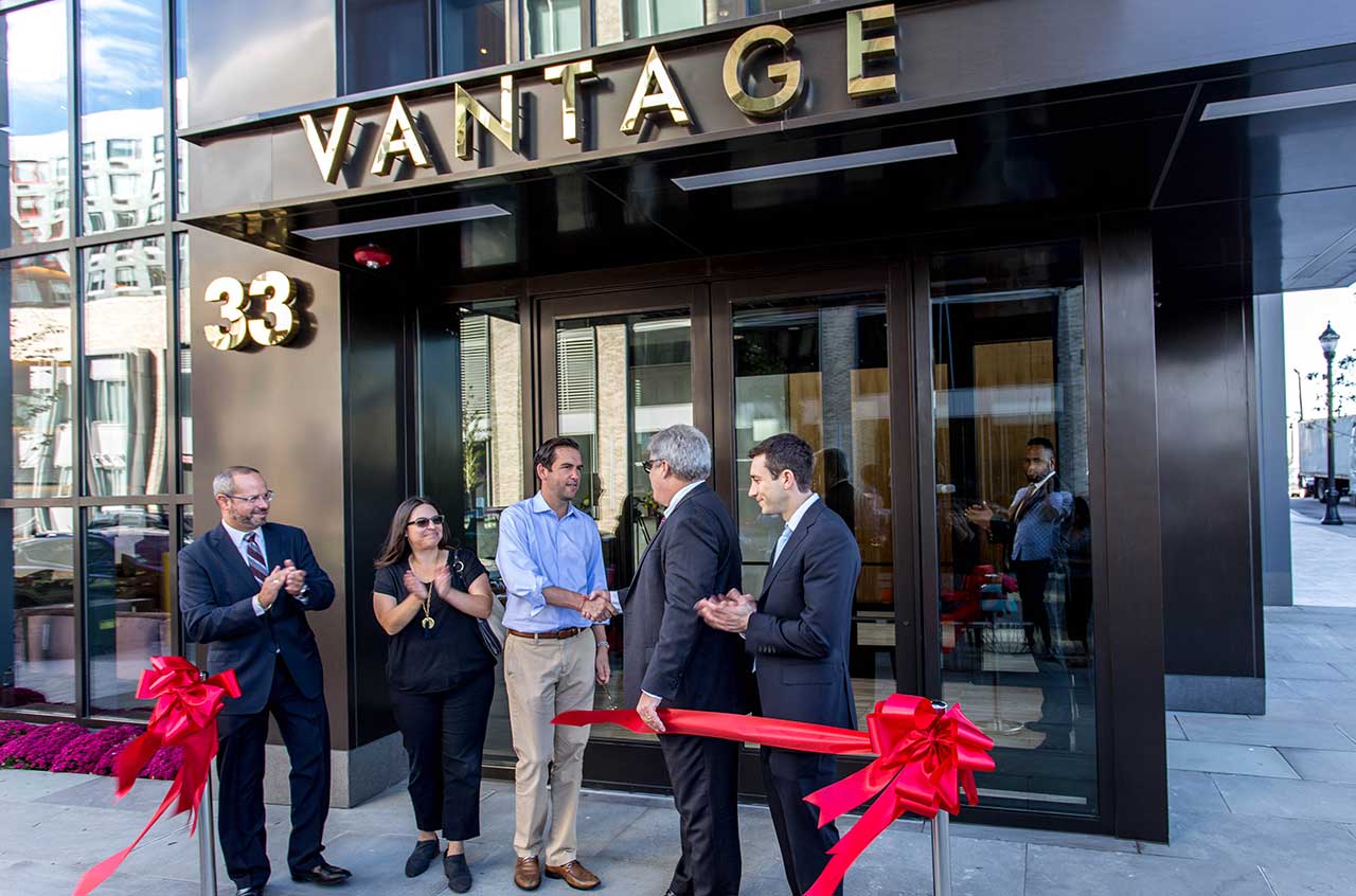 jersey city apartments vantage 33 park ave ribbon cutting