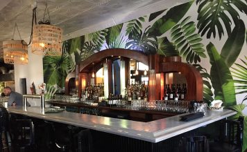 Harry's Daughter Bar Chris Fry