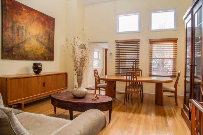 Full Townhouse for Rent, Furnished or Unfurnished, in Jersey City 199 9th Street Jersey City Living Room