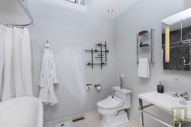 126 Webster Avenue 4f Jersey City Heights Bathroom 1