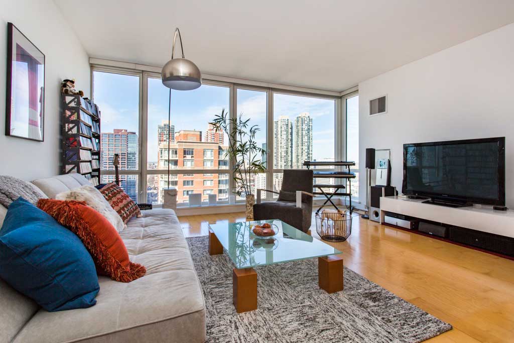 Crystal Point 2308 Jersey City Condo For Sale 4