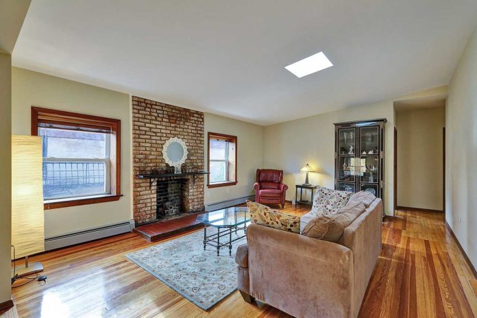 Sunny Two Bedroom is a Steal in Sought-After Paulus Hook 212 Warren Street 4a Condo For Sale Jersey City 4