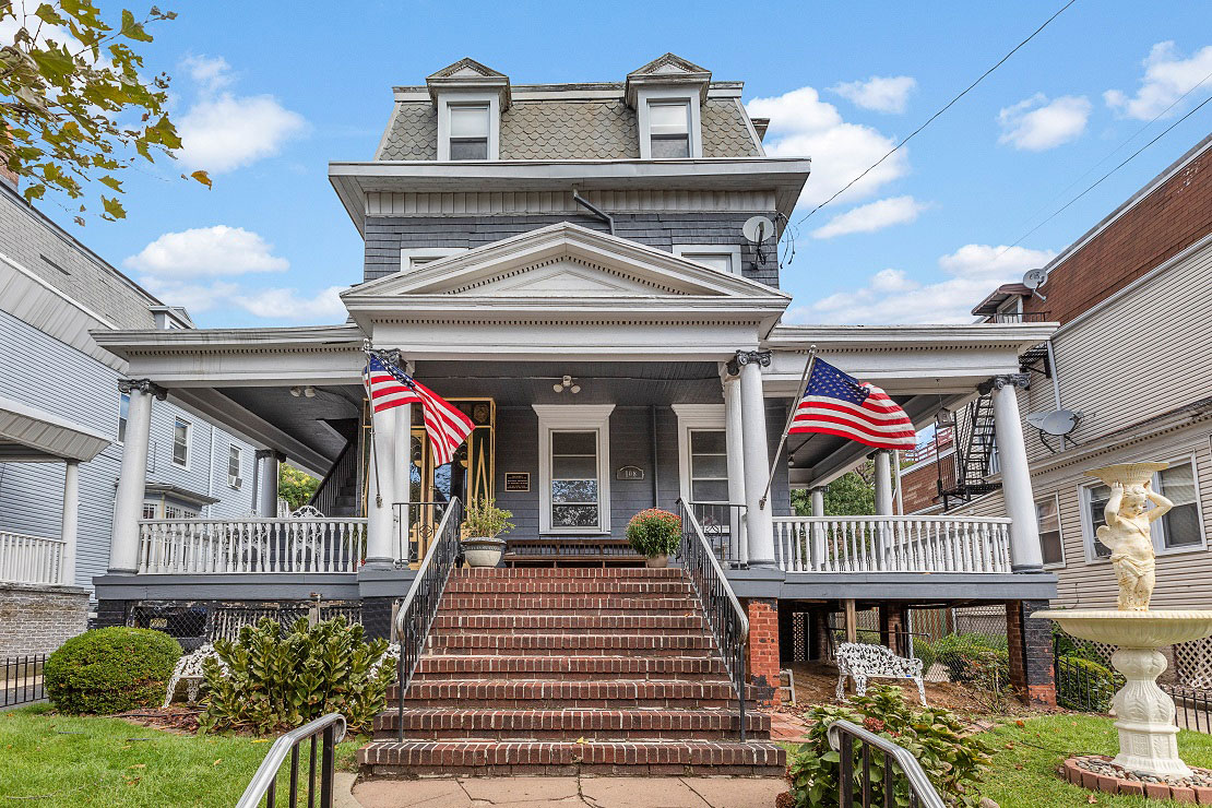 108 Fairview Avenue Victorian Home For Sale Jersey City 8