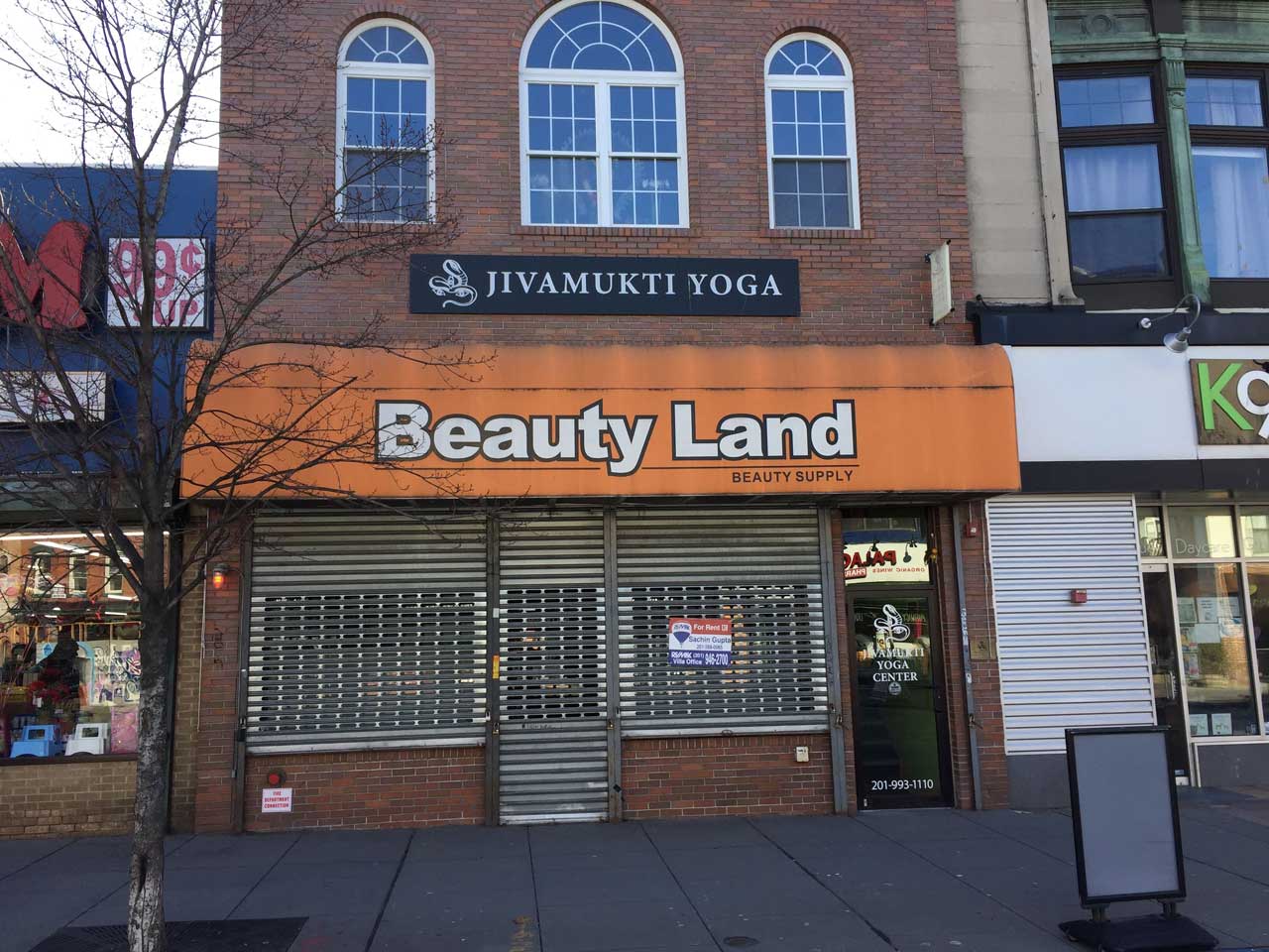 Newark Avenue Pedestrian Plaza Beauty Land Closed Jersey City