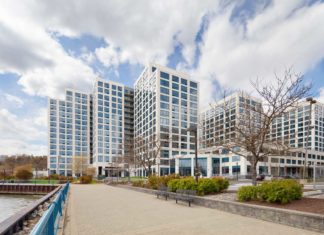 Hamilton Cove Luxury Rentals 800 Harbor Boulevard Lincoln Harbor Weehawken 10