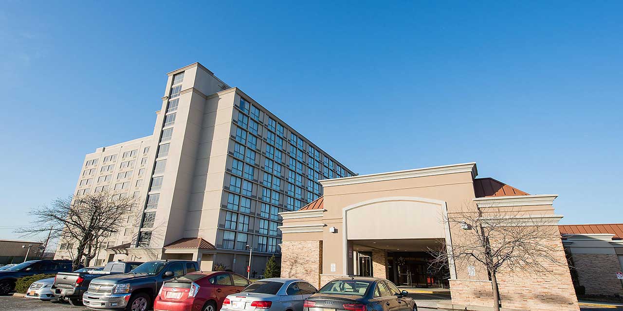 Holiday Inn Newark Airport Hotel