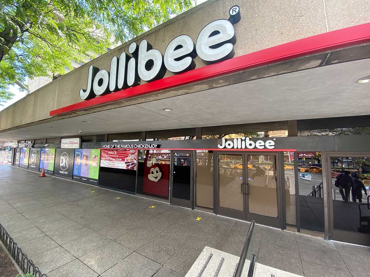 Jolliebee 9 Path Plaza Jersey City Now Open