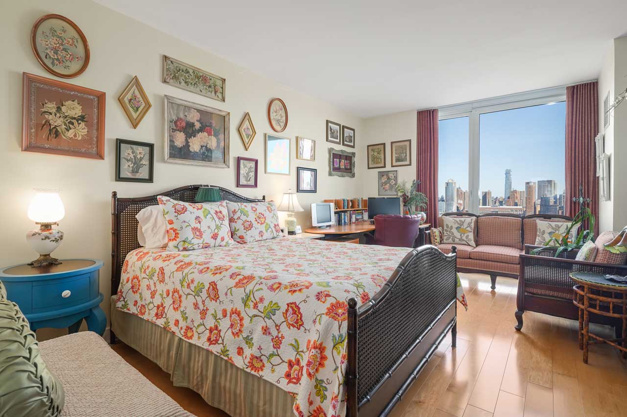 Crystal Point 2 2nd Street Condo Unit 2604 For Sale Jersey City 8