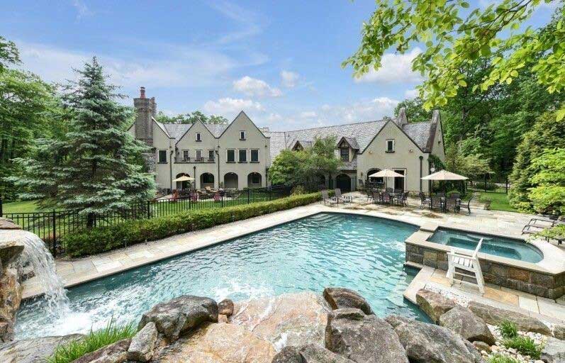 Rhonj Teresa Giudice Buys Clarence Manor Montville Nj 6