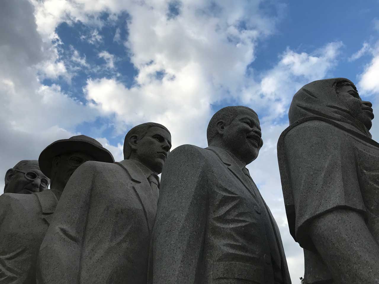 Immigrants Memorial Monument Newark 6454