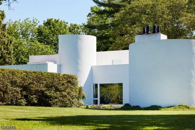 125 Pleasant Hill Road Richard Meier Home For Sale Chester Nj 3