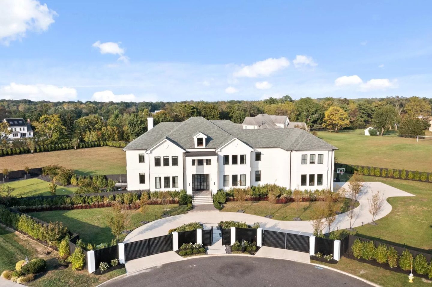 All Star Home Swap: NBA's Ben Simmons Sells N.J. Home to MLB's Nick  Castellanos