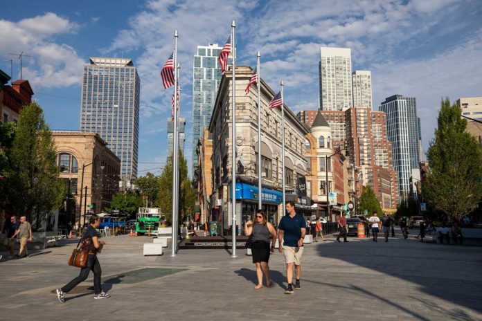 Jersey City Cuts the Ribbon on $7 Million Pedestrian Plaza Jersey City Pedestrian Plaza Concert Stage