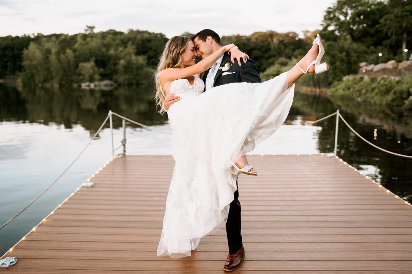 A Rustic, Romantic Wedding at the Jersey Shore