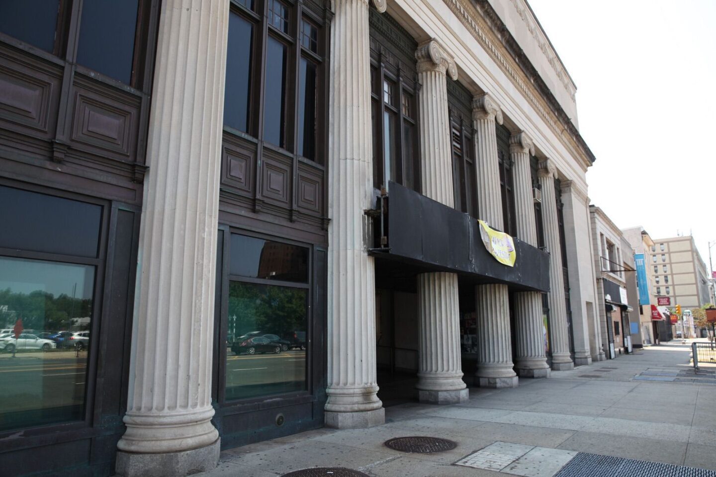 Newark Symphony Hall Exterior