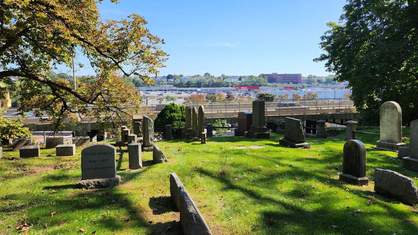 Mount Pleasant Cemetery Newark Haunted 10