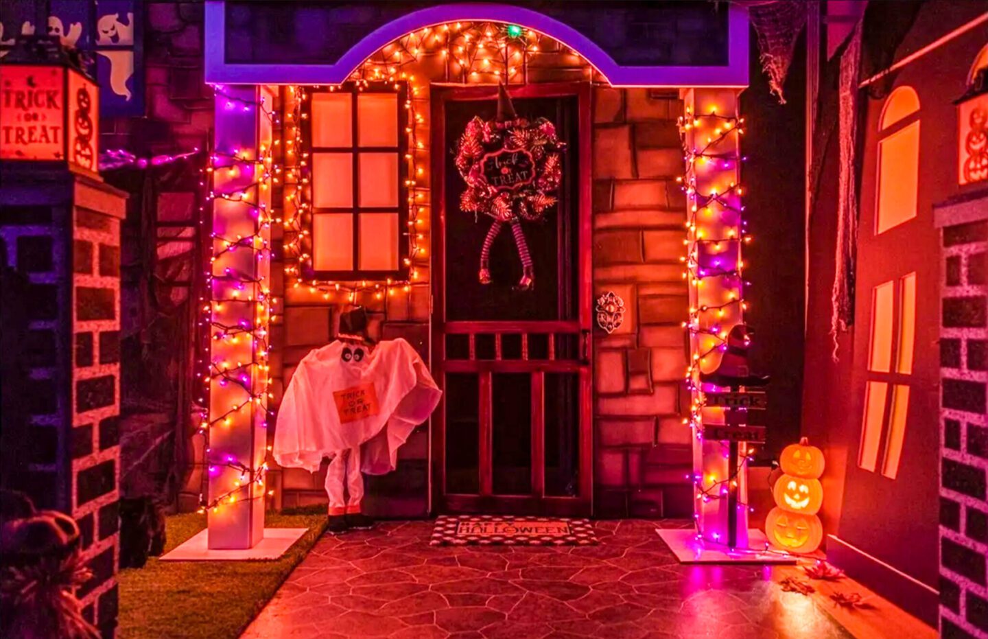 Halloween Family Light Show at Demarest Farms in Hillsdale New Jersey