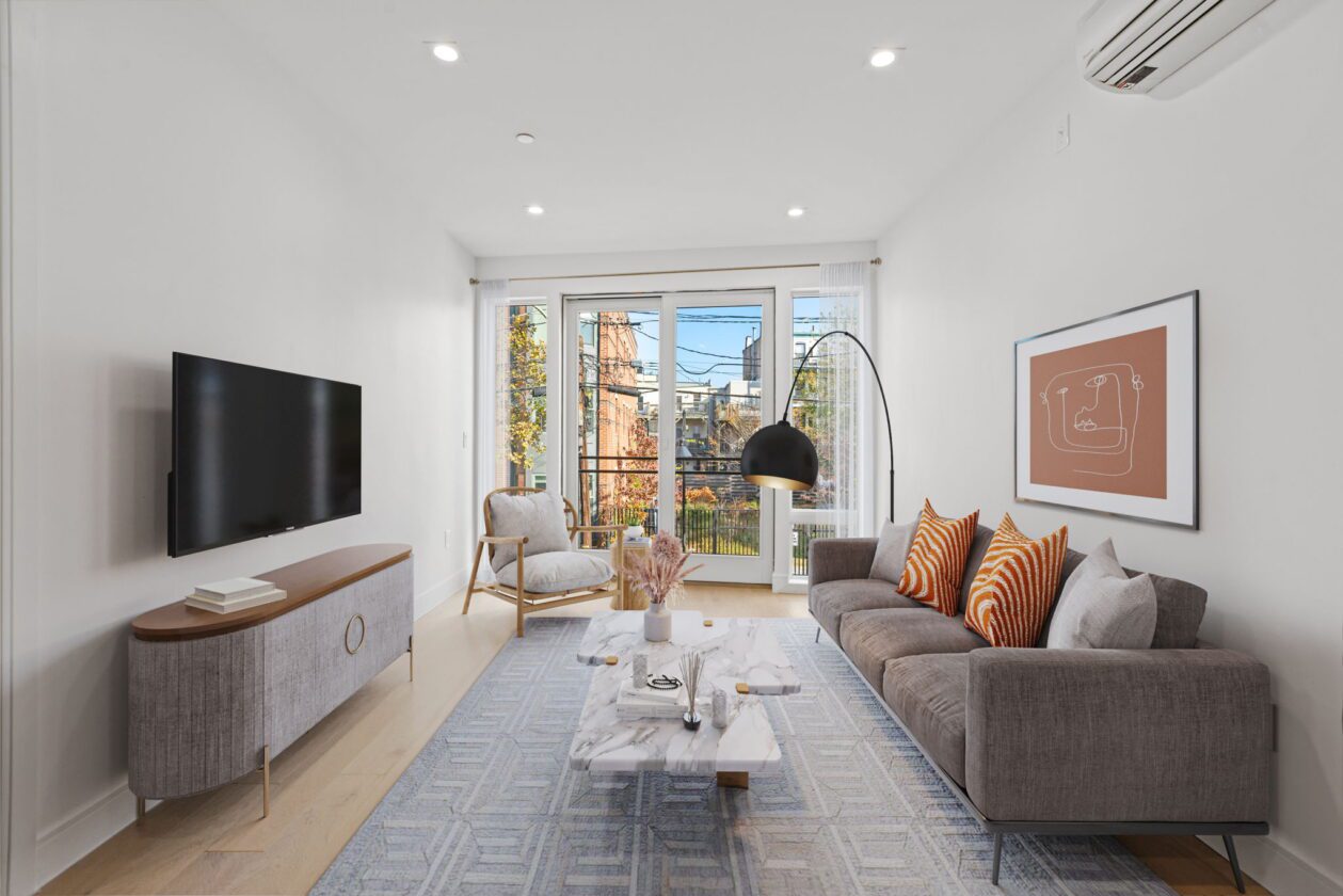 Luxury Condos With Private Parking And Designated Parking Spaces photo