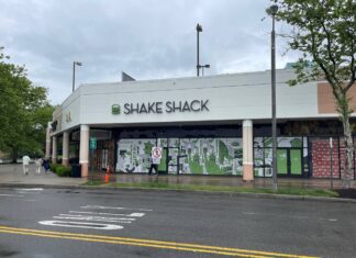 Shake Shack Secaucus