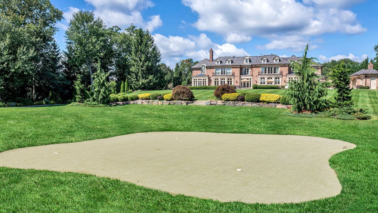 Alpine Mansion New Jersey Price Record 32