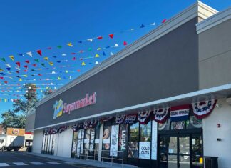 Tropical Supermarket At Clinton Corners