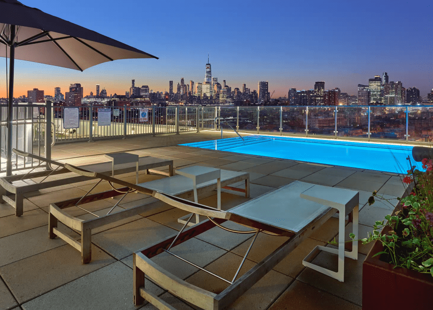 1416 Clinton Roof Deck