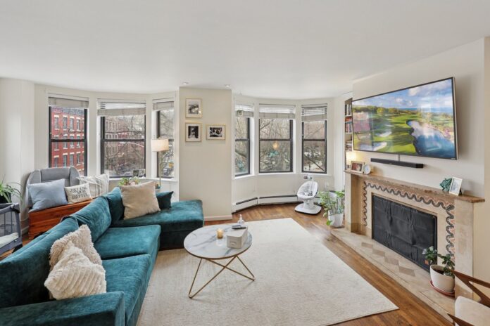 48 50 W Hamilton Place Unit 5 For Sale 2