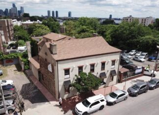 Summit House Jersey City Auction 3