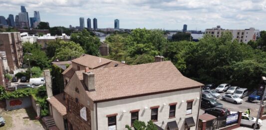 Summit House Jersey City Auction 3