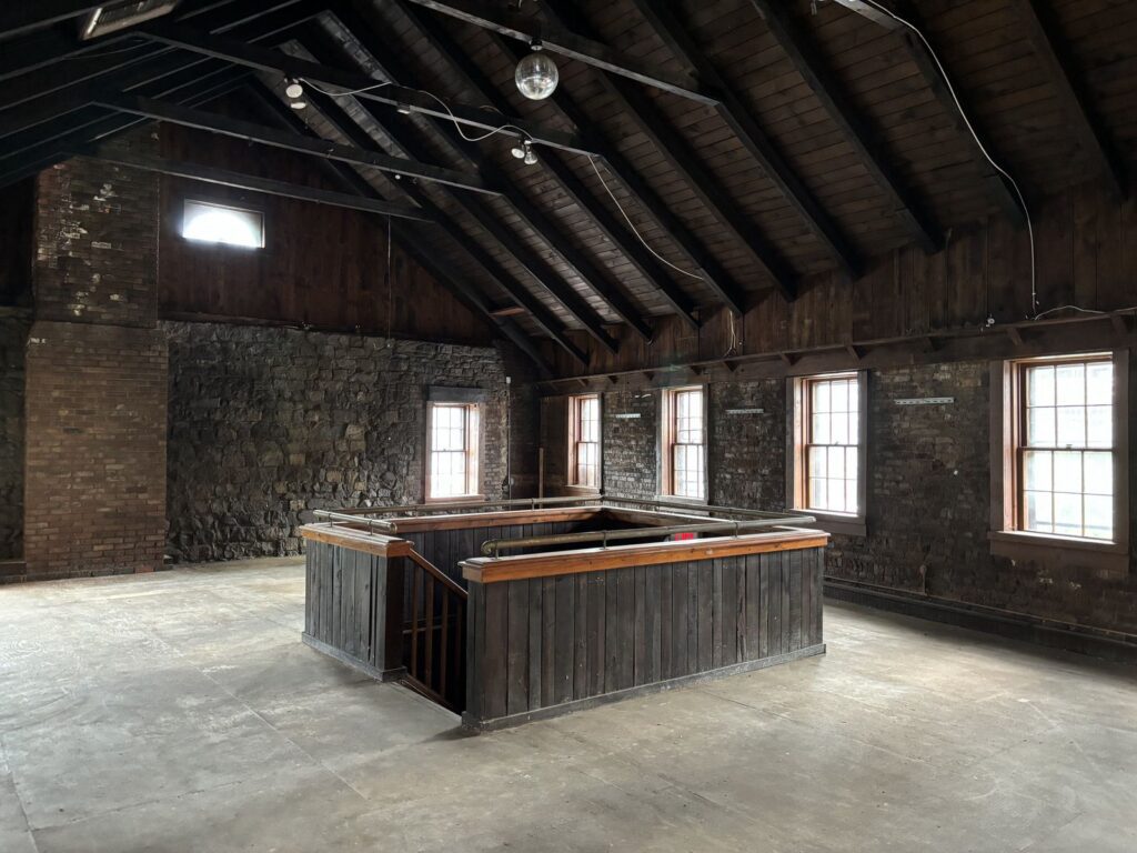 Summit House Jersey City Auction 6