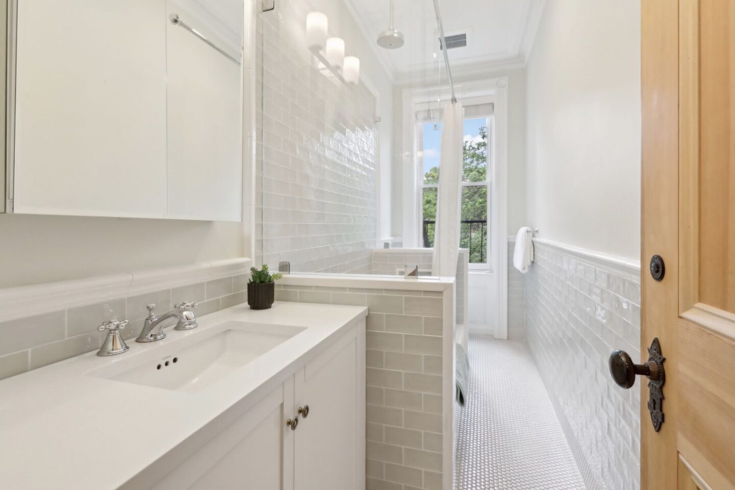 254 4th St Jersey City House For Sale 38