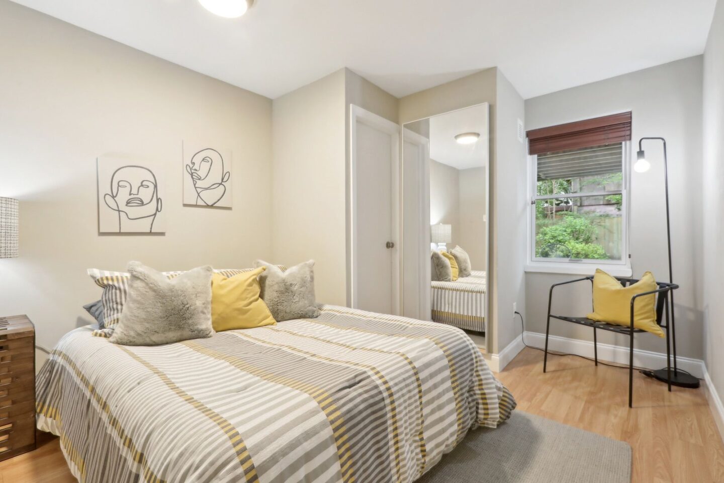 254 4th St Jersey City House For Sale 90