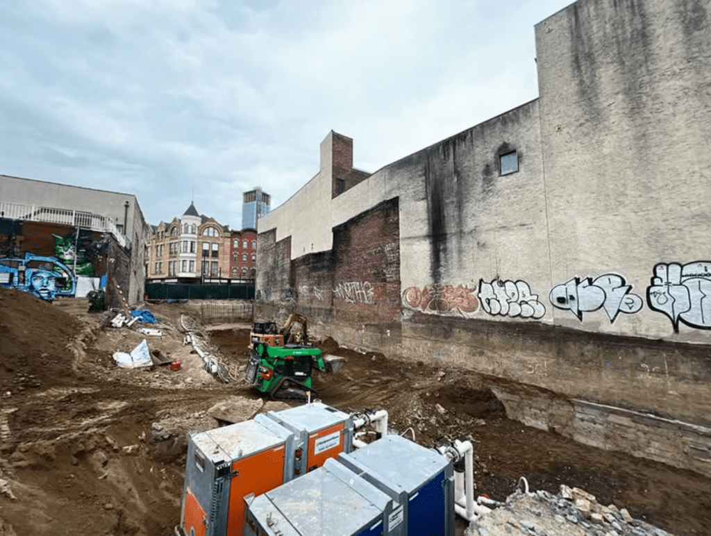 155 Newark Construction