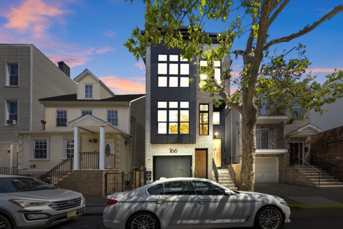 166 New York Avenue Jersey City 1