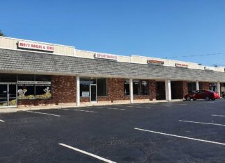 Sportsmans Plaza