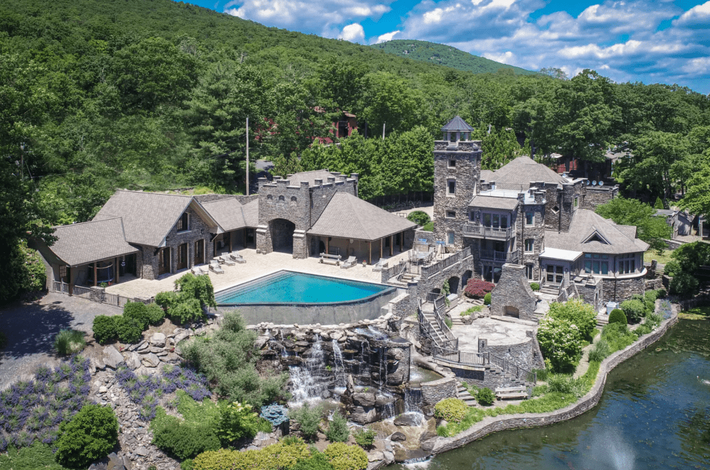 Derek Jeter House 1