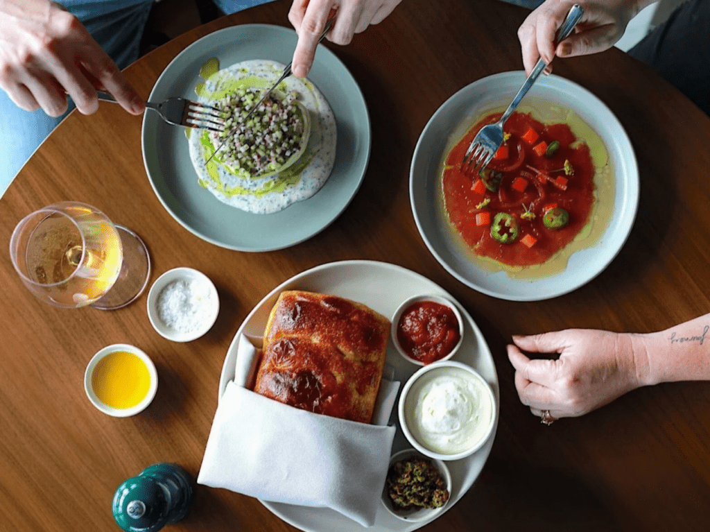 The Morris Proper Food