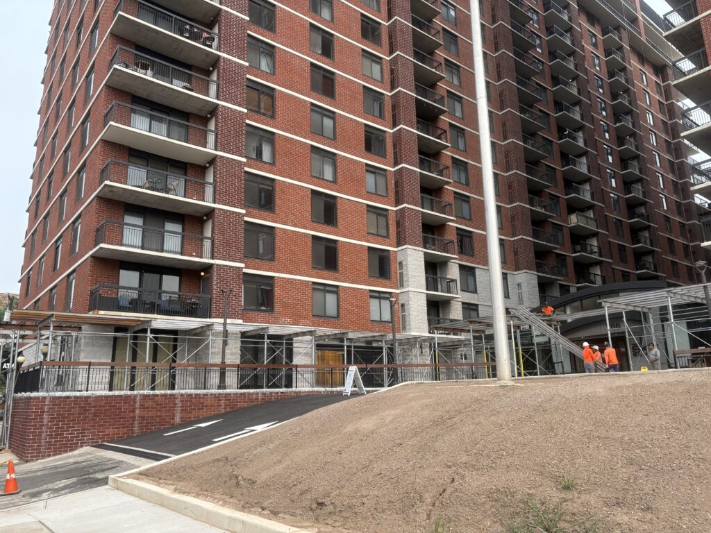 With Love Valentina Hoboken