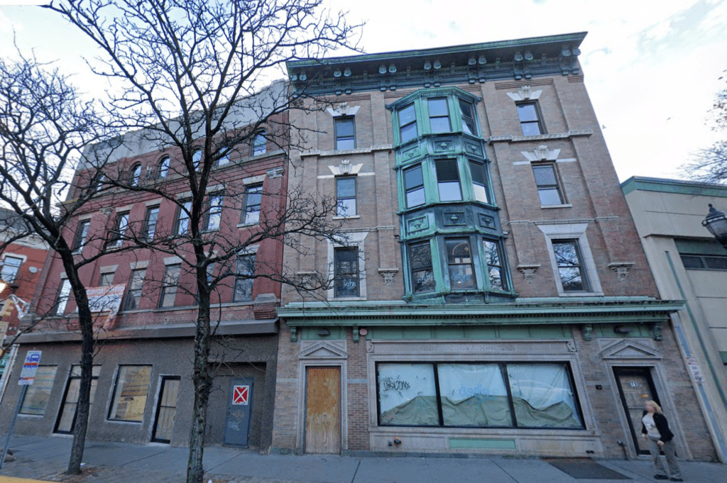 712 Bergen Ave Current