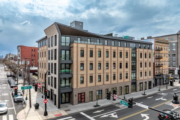 The Constantine Hoboken