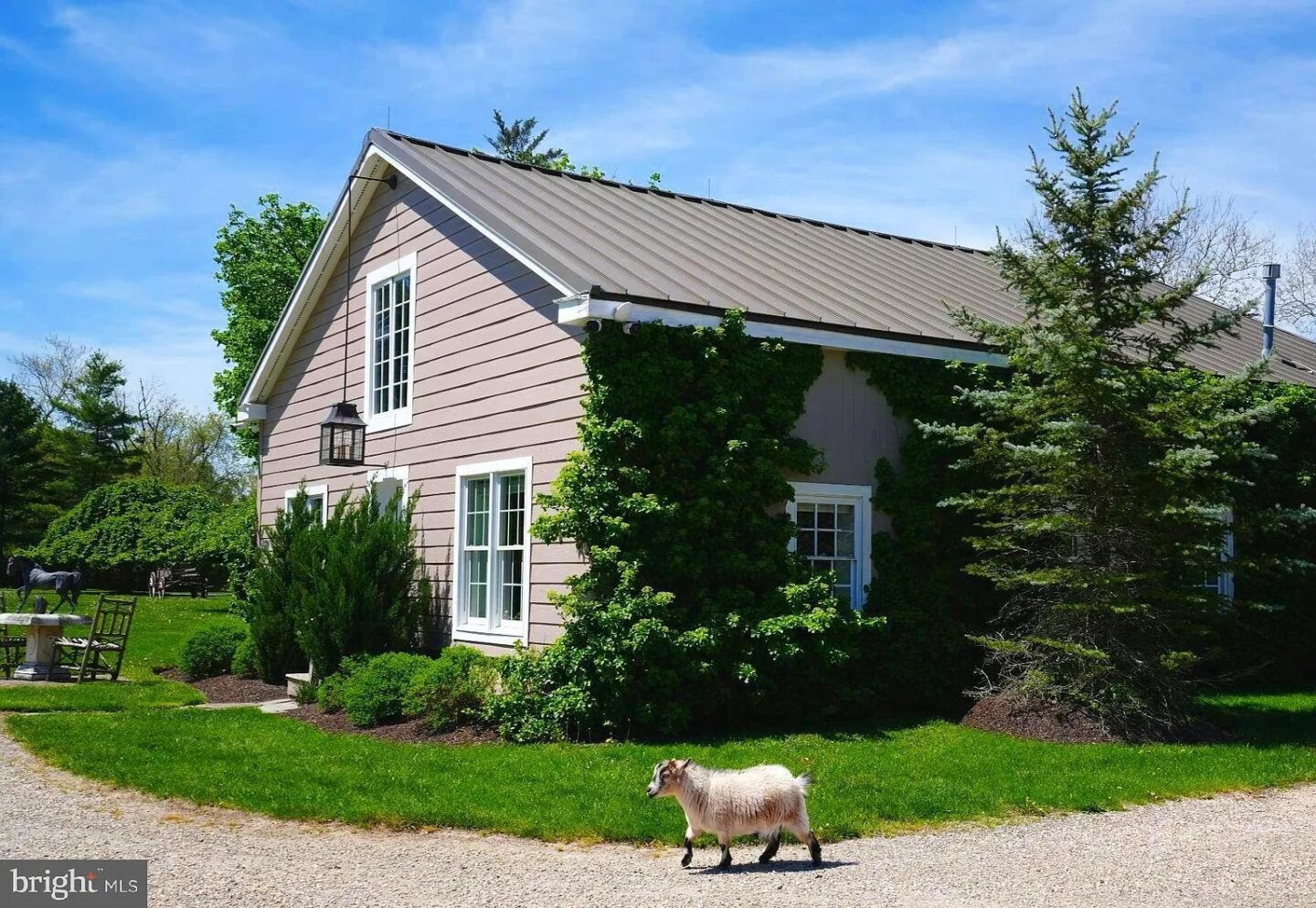 Yolanda Hadid New Hope Property 2